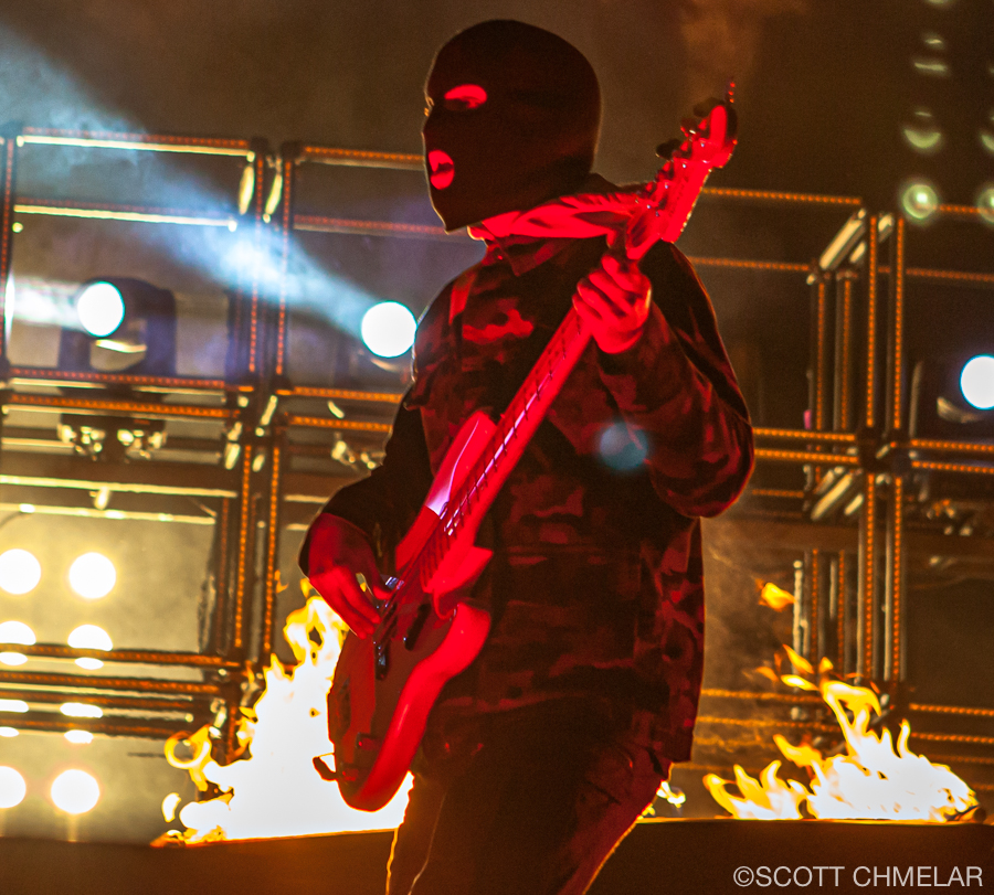 21 Pilots perform at PNC in Raleigh, NC June 11, 2019. Photography by Scott Chmelar