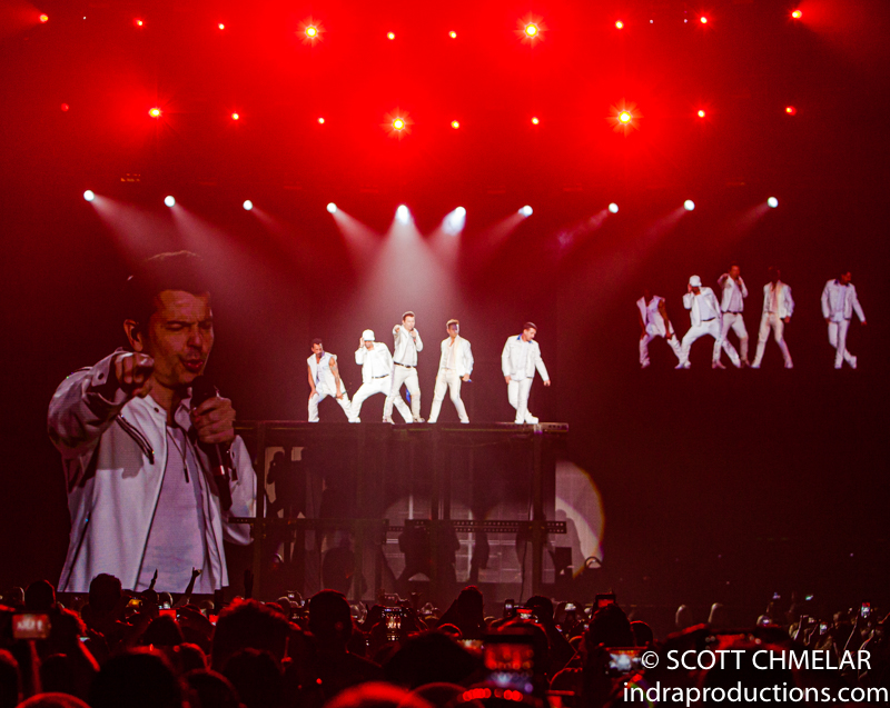 NKOTB Mixtape Tour at PNC Arena in Raleigh, NC July 7, 2019. Photos by Scott Chmelar